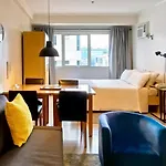 Private Modern Condo In Bgc